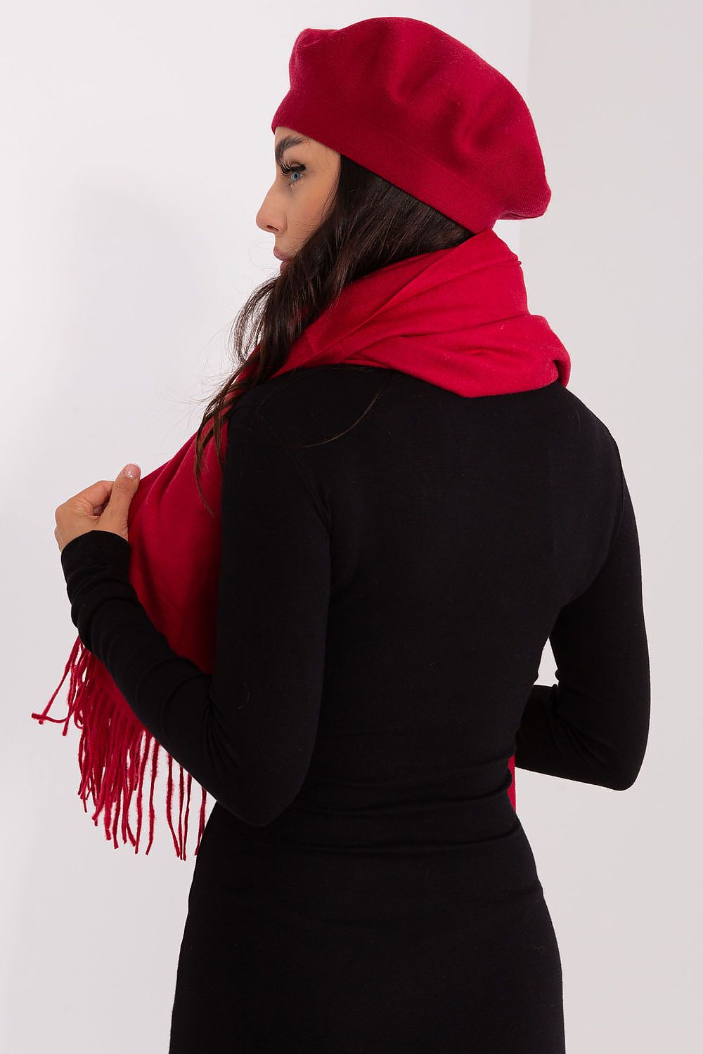  Shawl model 187610 AT 