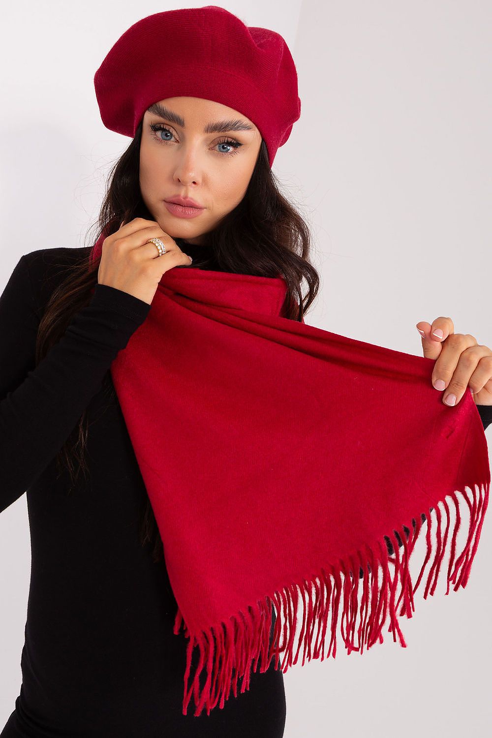  Shawl model 187610 AT 