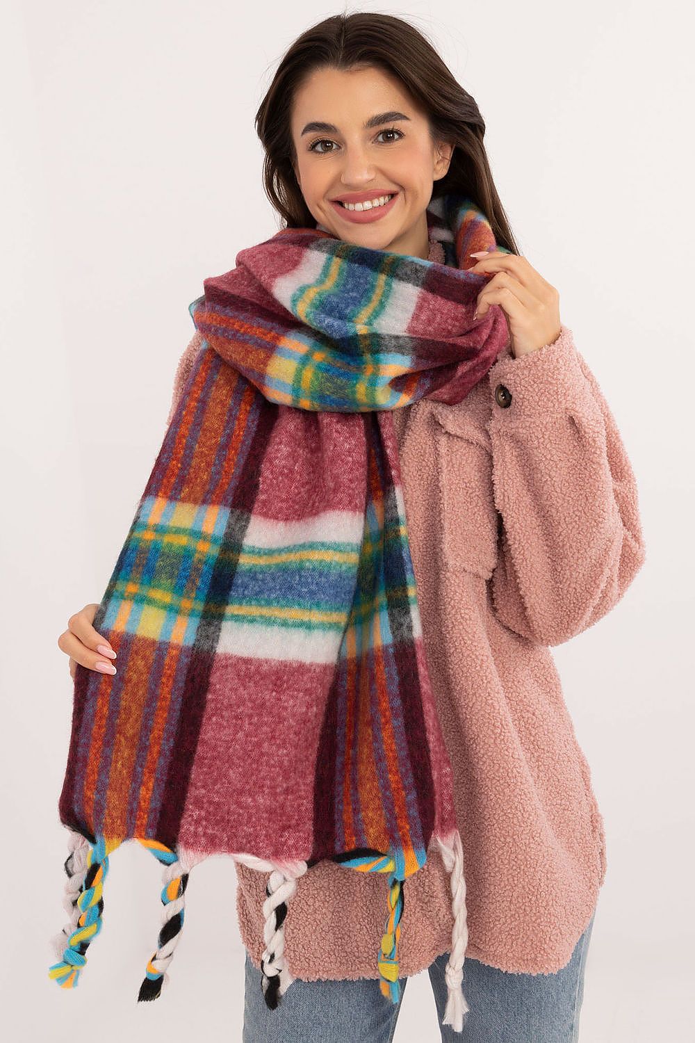  Shawl model 202577 AT 