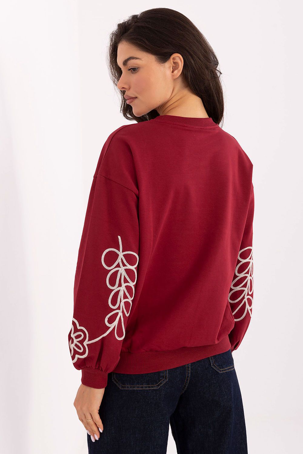  Sweatshirt model 218385 Relevance 