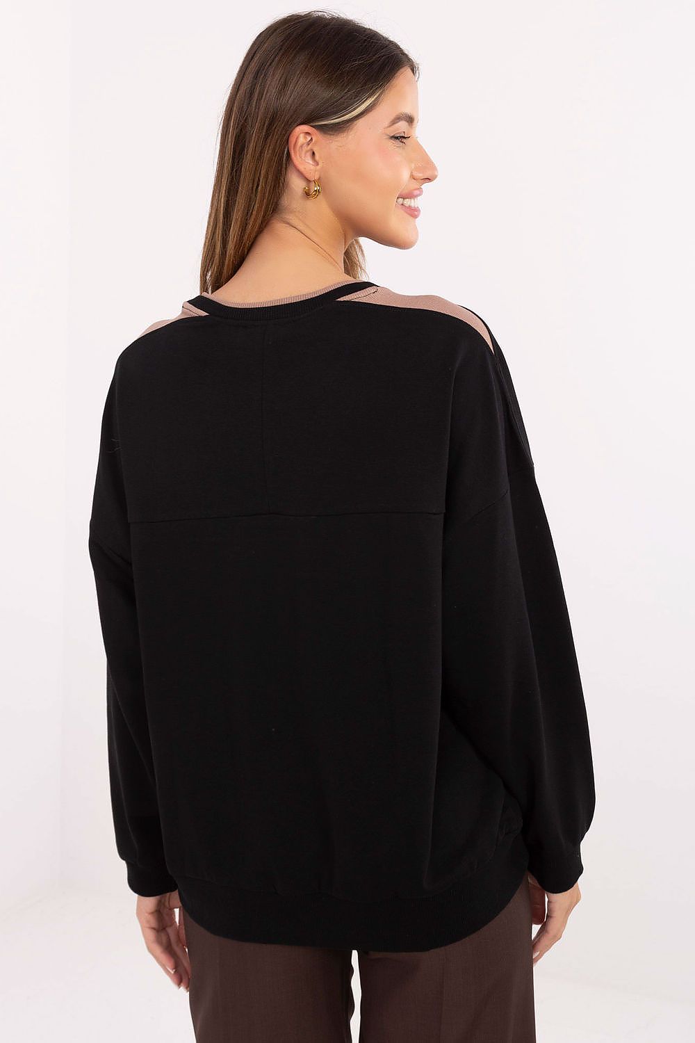  Sweatshirt model 219964 Relevance 