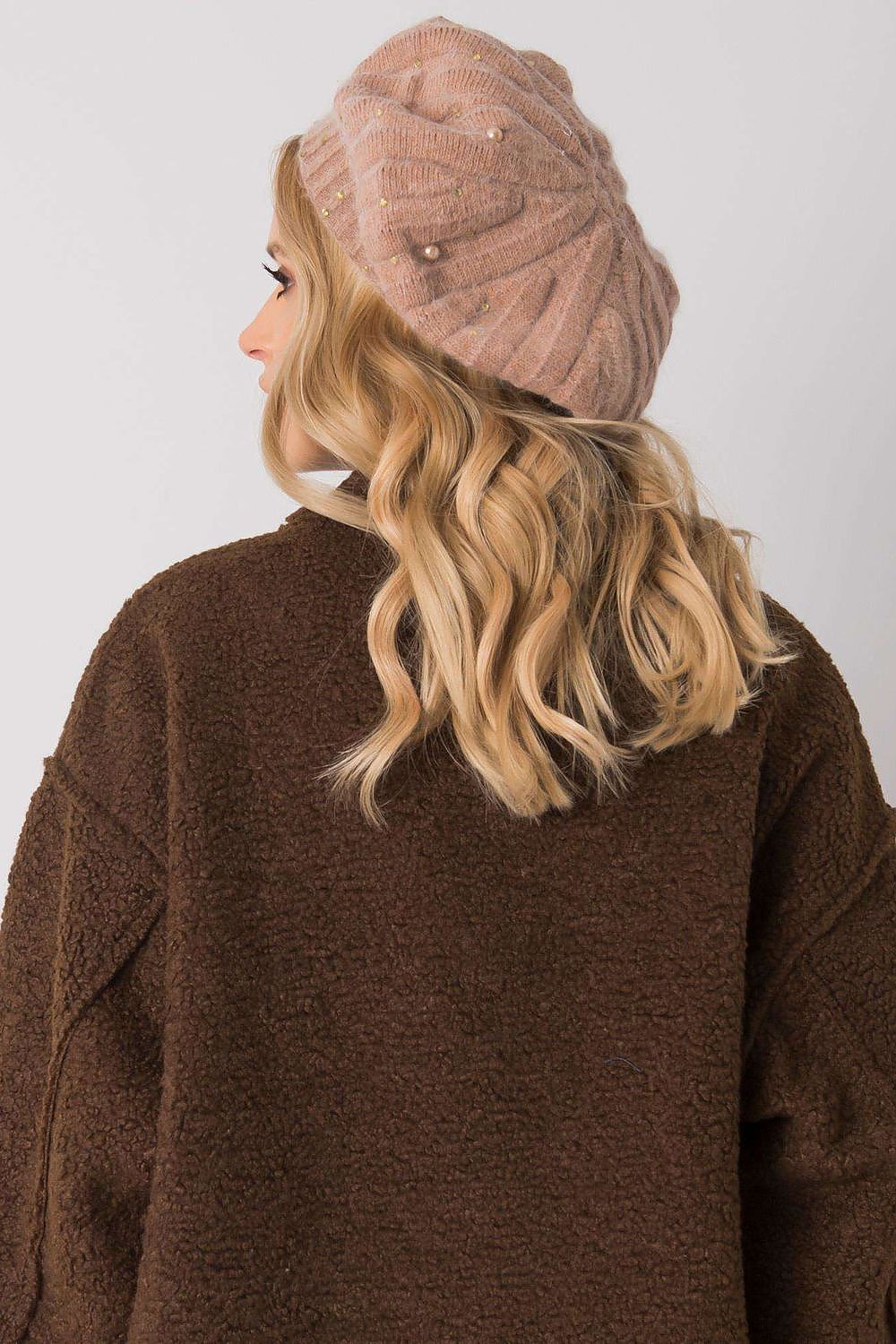  Cap model 161131 AT 